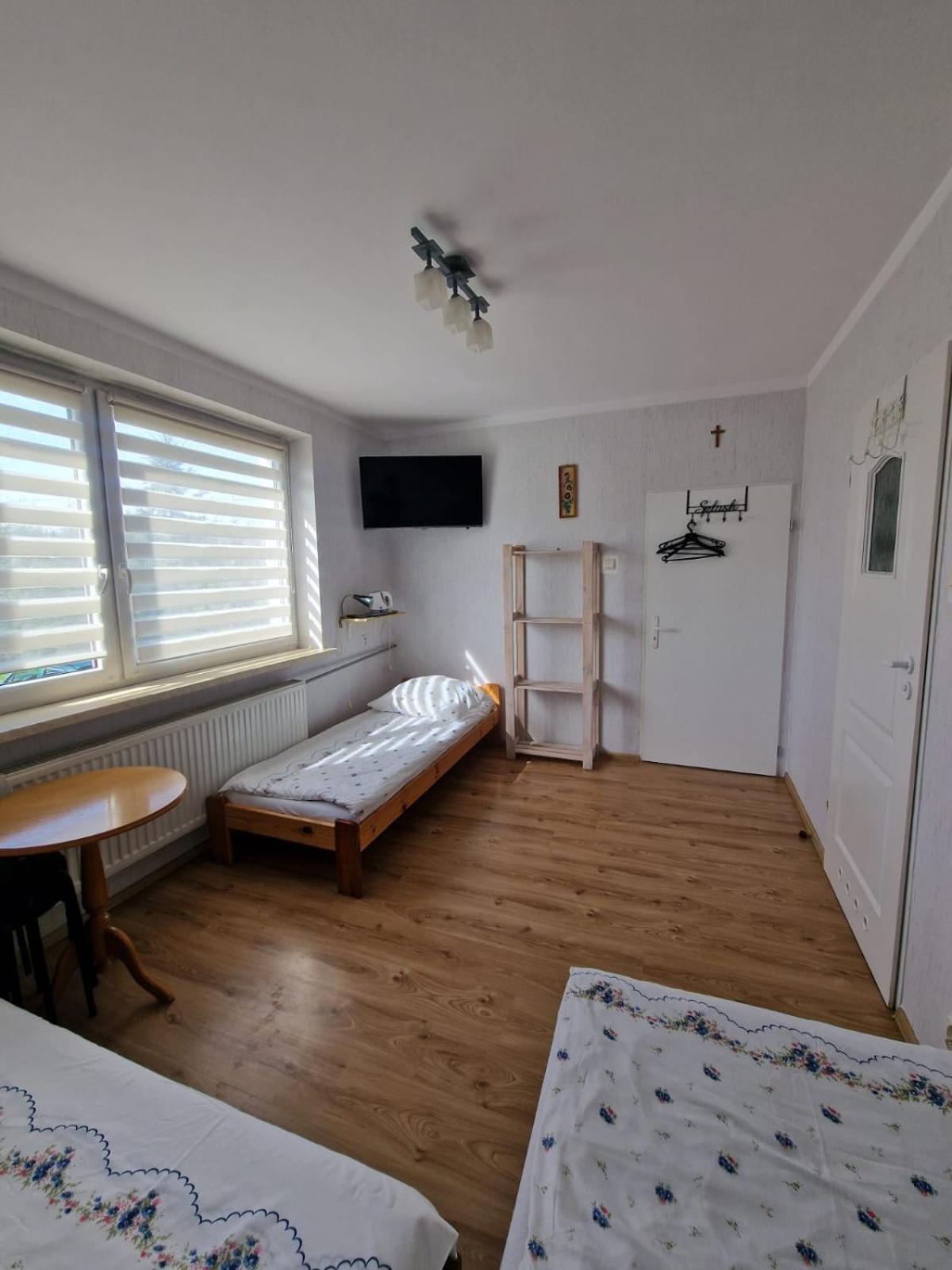 Noclegi Nad Woda Brzeznica  Eksteriør billede